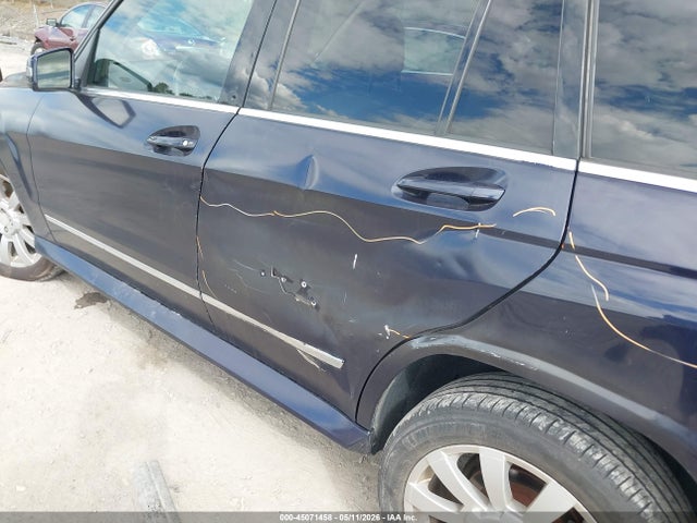 45071458 :رقم المزاد ، WDCGG8HB7AF428087 vin ، 2010 Mercedes-benz Glk 350 4matic مزاد بيع