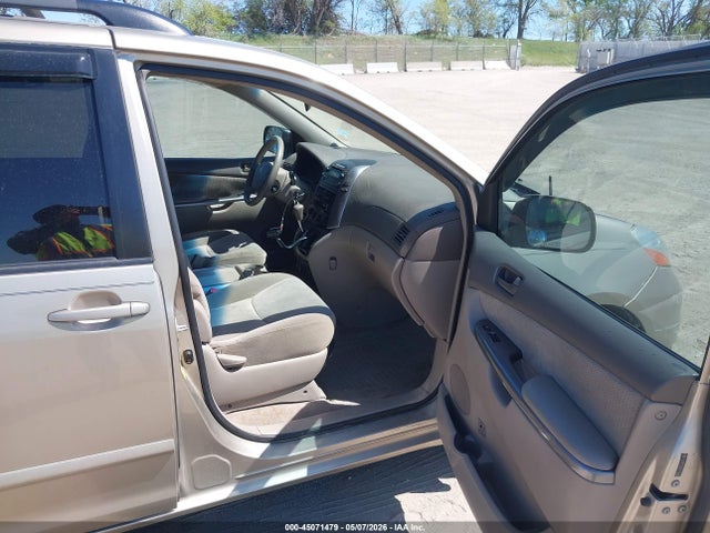 Продажа на аукционе авто 2008 Toyota Sienna Le, vin: 5TDZK23C48S158689, номер лота: 45071479
