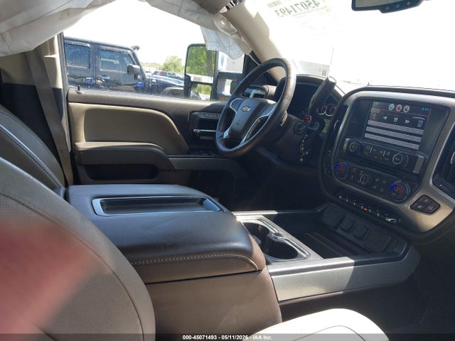 1GCVKSEJ0FZ357101 Chevrolet Silverado 1500 2lz