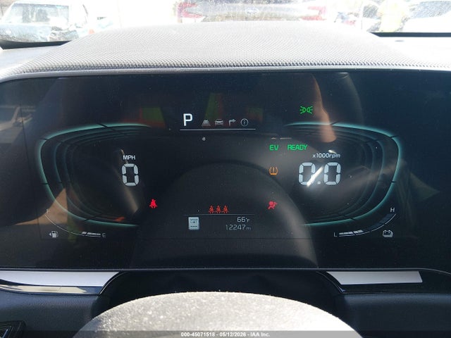 45071518 :رقم المزاد ، KNDCT3LE3S5298451 vin ، 2025 Kia Niro Sx مزاد بيع
