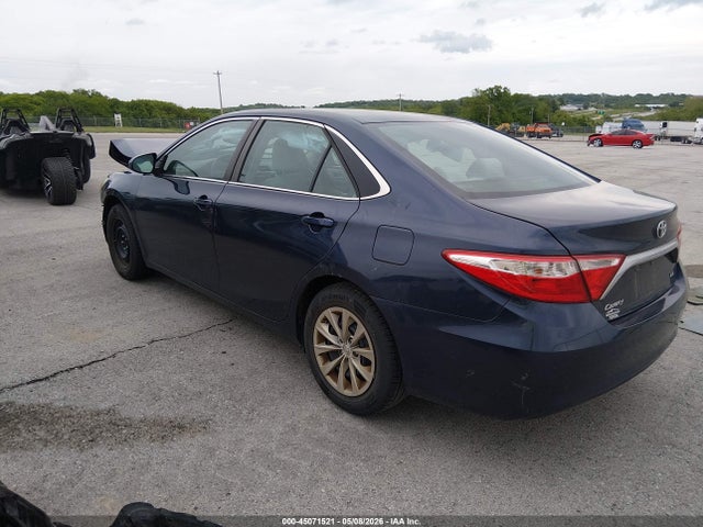 2015 Toyota Camry Le მანქანა იყიდება აუქციონზე, vin: 4T1BF1FK9FU961070, აუქციონის ნომერი: 45071521