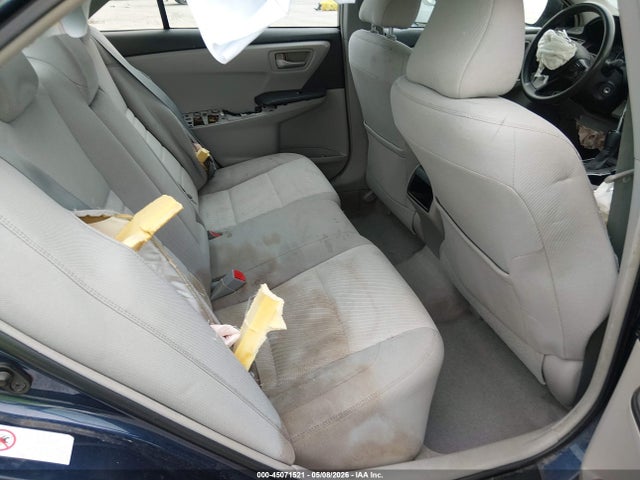 2015 Toyota Camry Le მანქანა იყიდება აუქციონზე, vin: 4T1BF1FK9FU961070, აუქციონის ნომერი: 45071521