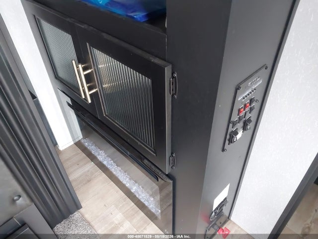 4X4TCKC21MX150493 Cherokee 274brb Travel Trailer