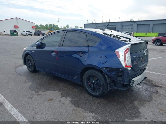 Продажа на аукционе авто 2013 Toyota Prius Three, vin: JTDKN3DU2D1620194, номер лота: 45071530