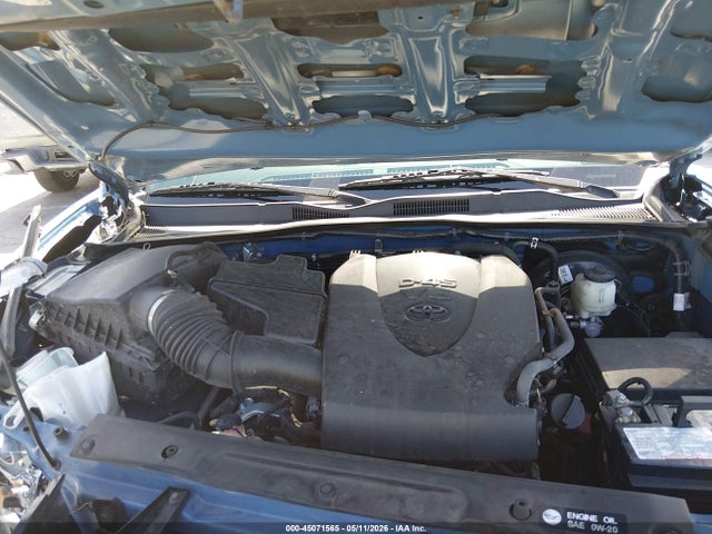 3TMAZ5CNXKM099103 Toyota Tacoma Trd Sport