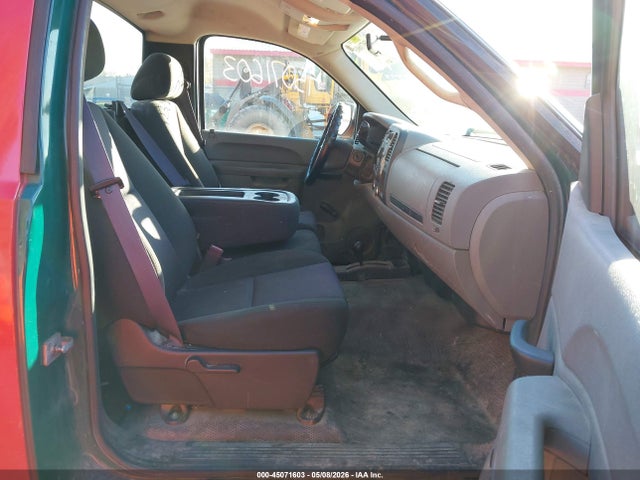 45071603 :رقم المزاد ، 1GCNKPEA5BZ316518 vin ، 2011 Chevrolet Silverado 1500 Work Truck مزاد بيع