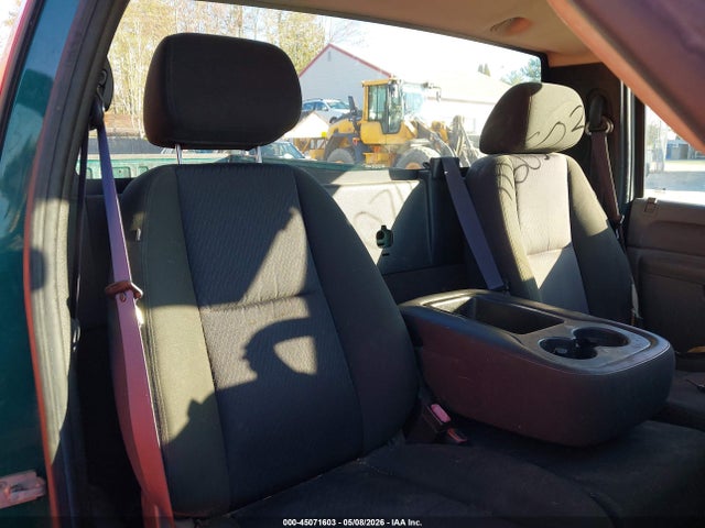 45071603 :رقم المزاد ، 1GCNKPEA5BZ316518 vin ، 2011 Chevrolet Silverado 1500 Work Truck مزاد بيع