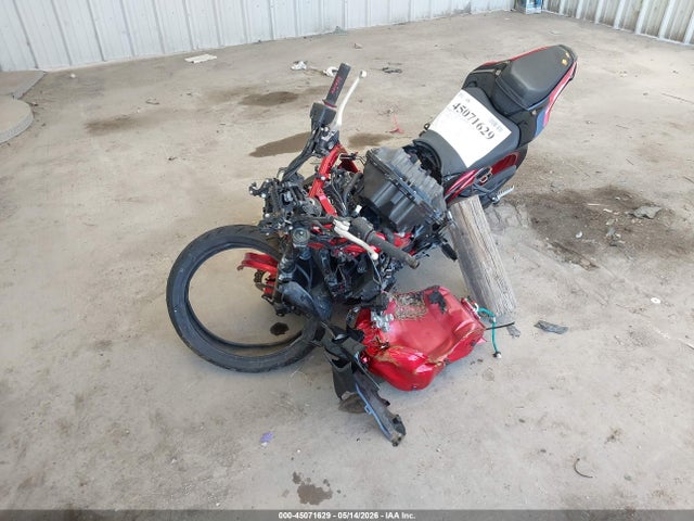 Kawasaki Zr900 F 2024 ML5ZRDF17RDA69436 Image 2