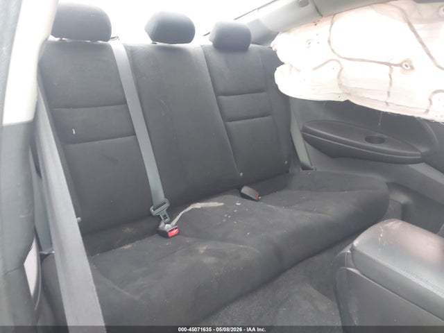 45071635 :رقم المزاد ، 1HGCS1B73BA010527 vin ، 2011 Honda Accord 2.4 Ex مزاد بيع