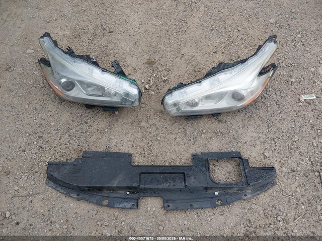 45071675 :رقم المزاد ، 5N1AZ2MH2HN149848 vin ، 2017 Nissan Murano Platinum/s/sl/sv مزاد بيع