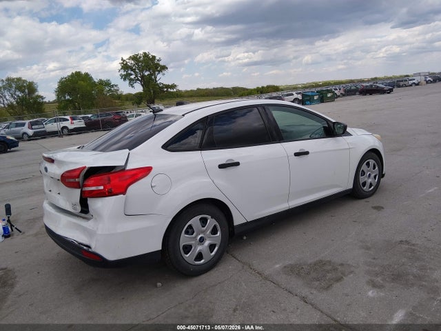 45071713 :رقم المزاد ، 1FADP3E2XGL362179 vin ، 2016 Ford Focus S مزاد بيع
