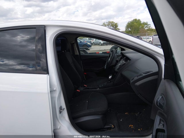 45071713 :رقم المزاد ، 1FADP3E2XGL362179 vin ، 2016 Ford Focus S مزاد بيع