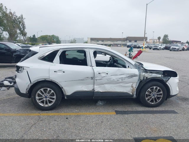Ford ESCAPE SE 2020 1FMCU0G64LUB83682 Image 14