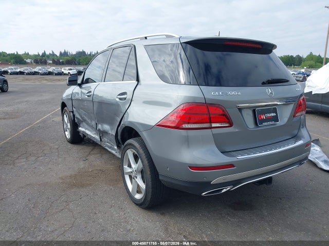 Aukcja sprzedaży 2016 Mercedes-benz Gle 300d 4matic, vin: 4JGDA0EB5GA677036, numer aukcji: 45071755