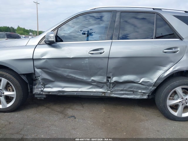 Aukcja sprzedaży 2016 Mercedes-benz Gle 300d 4matic, vin: 4JGDA0EB5GA677036, numer aukcji: 45071755
