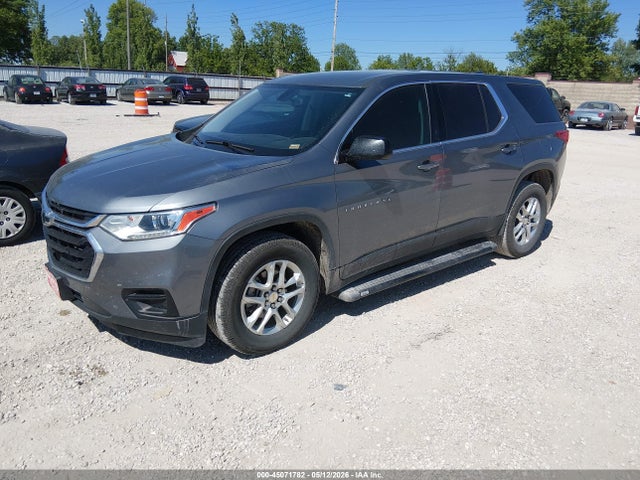 Chevrolet Traverse Ls 2019 1GNERFKW0KJ175403 Image 2