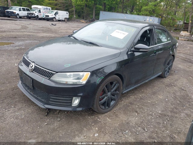 2013 Volkswagen Jetta Gli Autobahn მანქანა იყიდება აუქციონზე, vin: 3VW4A7AJXDM394136, აუქციონის ნომერი: 45071789