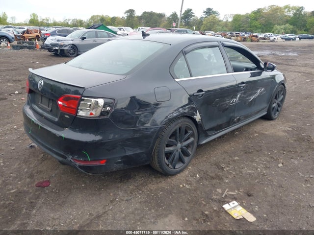 2013 Volkswagen Jetta Gli Autobahn მანქანა იყიდება აუქციონზე, vin: 3VW4A7AJXDM394136, აუქციონის ნომერი: 45071789