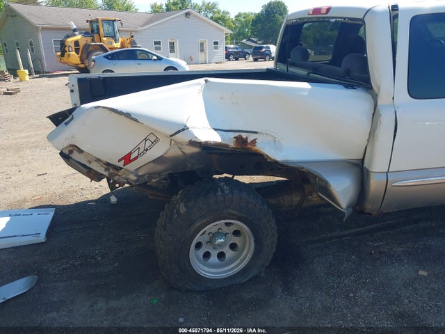 2003 Gmc Sierra 1500 Sle მანქანა იყიდება აუქციონზე, vin: 2GTEK19T331188279, აუქციონის ნომერი: 45071794