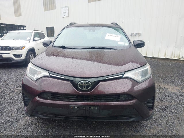 2018 Toyota Rav4 Le მანქანა იყიდება აუქციონზე, vin: 2T3BFREV5JW793440, აუქციონის ნომერი: 45071829