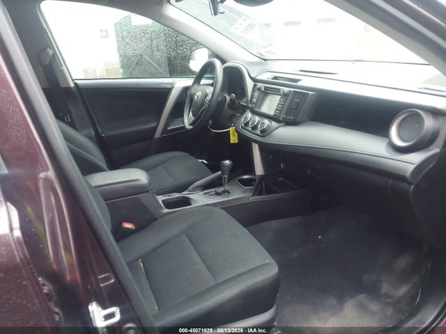2018 Toyota Rav4 Le მანქანა იყიდება აუქციონზე, vin: 2T3BFREV5JW793440, აუქციონის ნომერი: 45071829