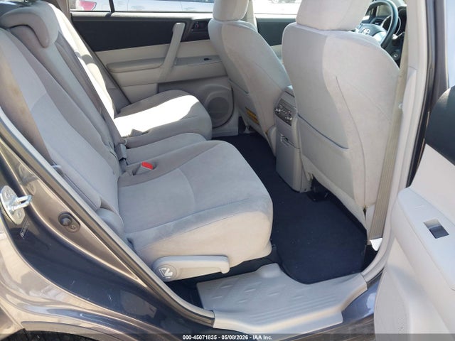 Продаж на аукціоні авто 2013 Toyota Highlander Base V6, vin: 5TDBK3EH1DS182877, номер лоту: 45071835