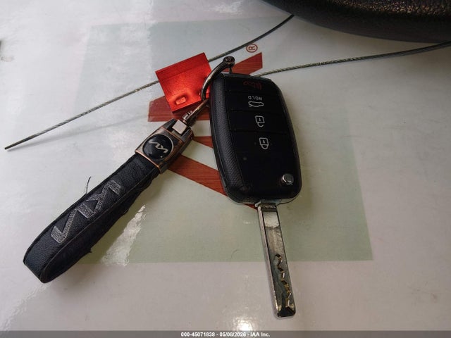 2019 Kia Rio S მანქანა იყიდება აუქციონზე, vin: 3KPA24AB8KE241546, აუქციონის ნომერი: 45071838