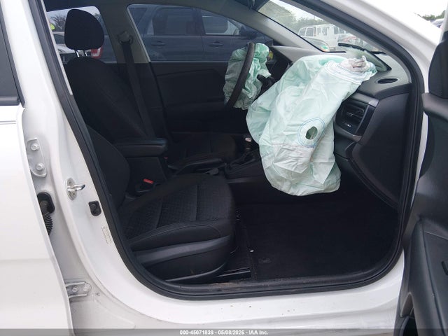 2019 Kia Rio S მანქანა იყიდება აუქციონზე, vin: 3KPA24AB8KE241546, აუქციონის ნომერი: 45071838