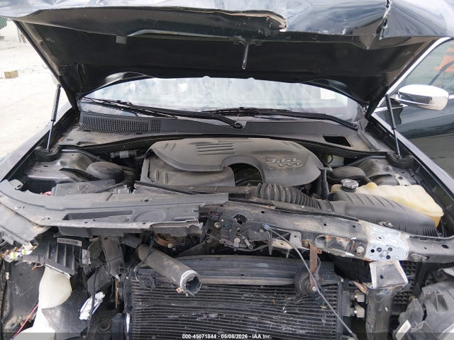 45071844 :رقم المزاد ، 2C3CCAEG4HH591168 vin ، 2017 Chrysler 300c مزاد بيع