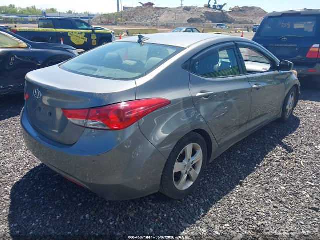 Продажа на аукционе авто 2012 Hyundai Elantra Gls, vin: 5NPDH4AE3CH131510, номер лота: 45071847