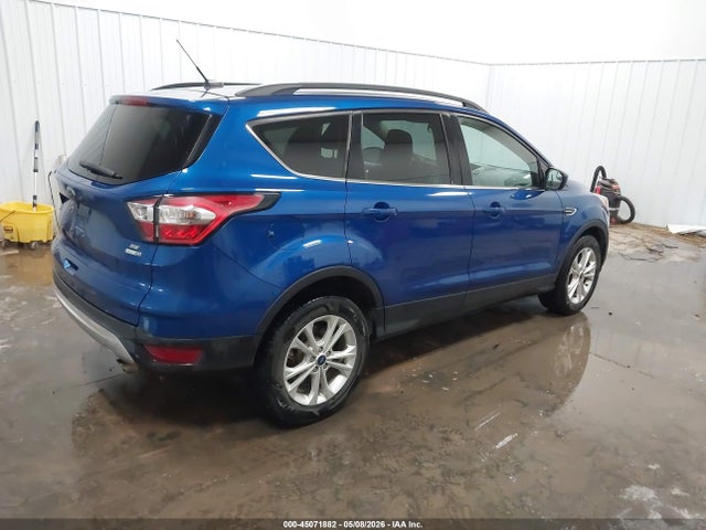 Ford ESCAPE SE 2018 1FMCU9GD7JUD31047 Image 4