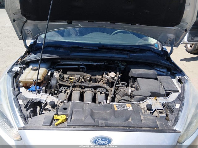 1FADP3F27GL338128 Ford FOCUS SE