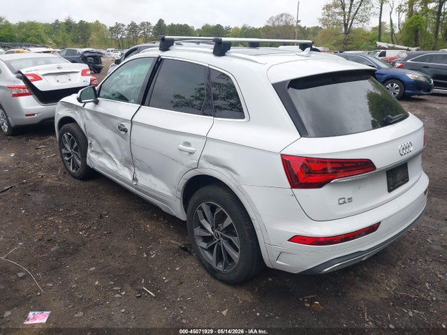 45071929 :رقم المزاد ، WA1BAAFY2M2012647 vin ، 2021 Audi Q5 Premium Plus 45 Tfsi Quattro S Tronic مزاد بيع