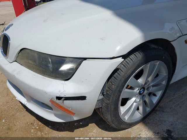 45071994 :رقم المزاد ، 4USCH9336XLF80201 vin ، 1999 Bmw Z3 2.3 مزاد بيع
