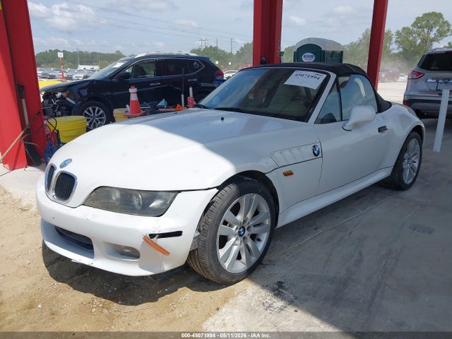 45071994 :رقم المزاد ، 4USCH9336XLF80201 vin ، 1999 Bmw Z3 2.3 مزاد بيع