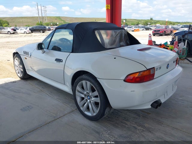 45071994 :رقم المزاد ، 4USCH9336XLF80201 vin ، 1999 Bmw Z3 2.3 مزاد بيع