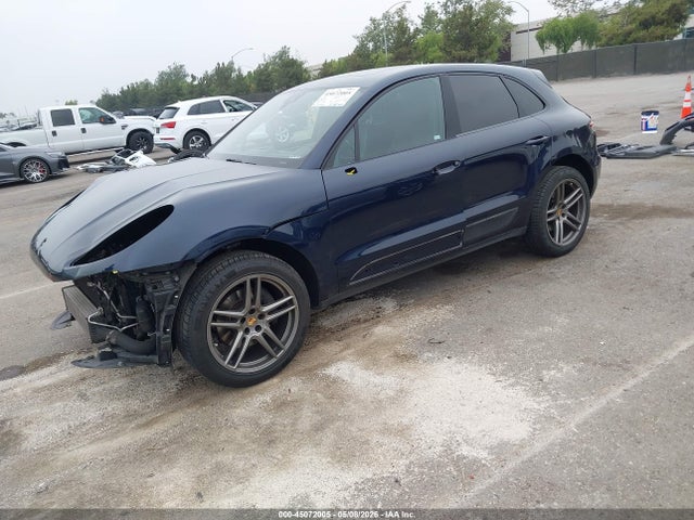 Porsche Macan 2019 WP1AA2A55KLB06743 Image 2