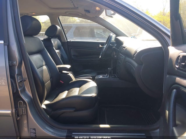 45072019 :رقم المزاد ، WVWPD63B33P276901 vin ، 2003 Volkswagen Passat Gls مزاد بيع