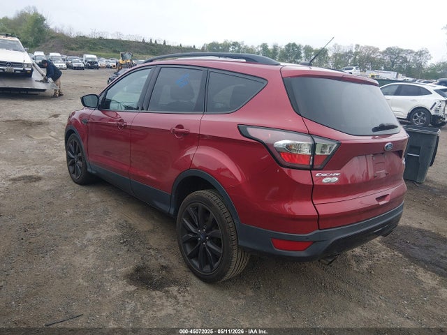 Продажа на аукционе авто 2017 Ford Escape Titanium, vin: 1FMCU9J95HUE28178, номер лота: 45072025