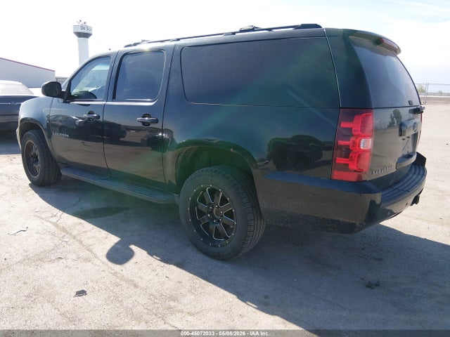 45072033 :رقم المزاد ، 1GNSKJE78DR230120 vin ، 2013 Chevrolet Suburban 1500 Lt مزاد بيع