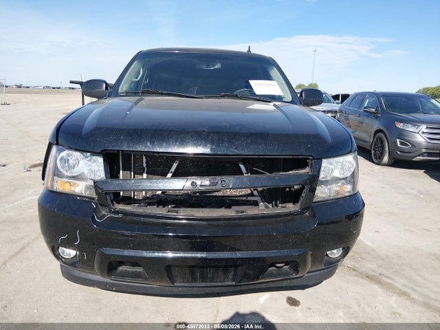 45072033 :رقم المزاد ، 1GNSKJE78DR230120 vin ، 2013 Chevrolet Suburban 1500 Lt مزاد بيع