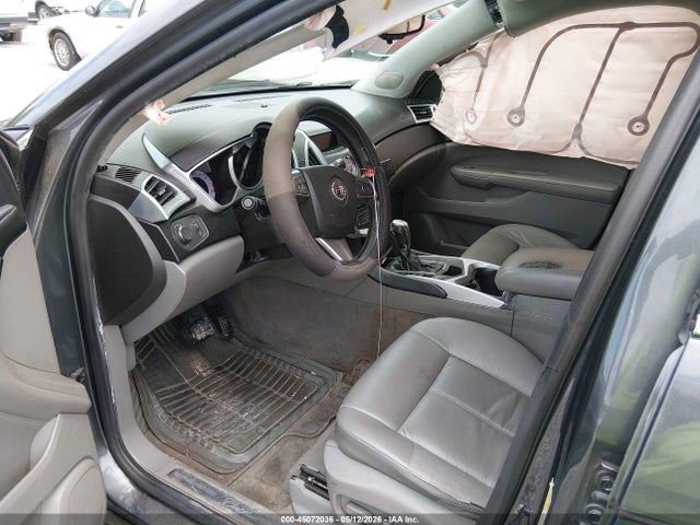 45072036 :رقم المزاد ، 3GYFNGEY8BS611242 vin ، 2011 Cadillac Srx Standard مزاد بيع