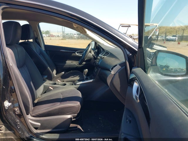 45072042 :رقم المزاد ، 3N1AB7AP9JL657230 vin ، 2018 Nissan Sentra Sv مزاد بيع