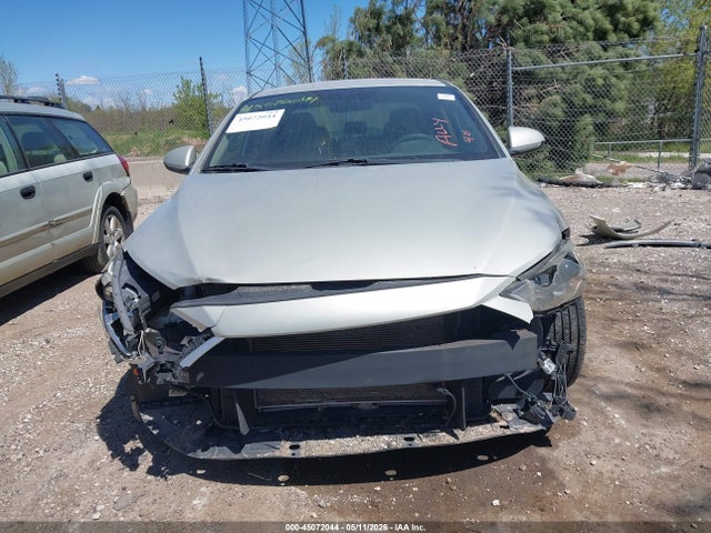 2017 Hyundai Elantra Se მანქანა იყიდება აუქციონზე, vin: 5NPD74LF6HH163772, აუქციონის ნომერი: 45072044