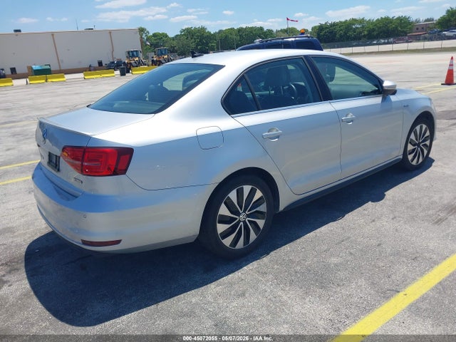 Продаж на аукціоні авто 2016 Volkswagen Jetta Hybrid Sel Premium, vin: 3VW637AJ0GM247296, номер лоту: 45072055