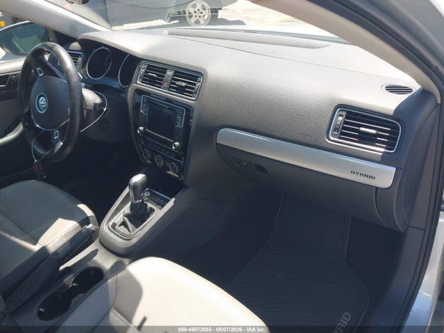 Продаж на аукціоні авто 2016 Volkswagen Jetta Hybrid Sel Premium, vin: 3VW637AJ0GM247296, номер лоту: 45072055