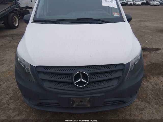 2017 Mercedes-benz Metris მანქანა იყიდება აუქციონზე, vin: WD3PG2EA3H3274210, აუქციონის ნომერი: 45072063