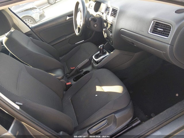 45072077 :رقم المزاد ، 3VW2K7AJ7DM261905 vin ، 2013 Volkswagen Jetta 2.0l S مزاد بيع