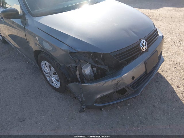 45072077 :رقم المزاد ، 3VW2K7AJ7DM261905 vin ، 2013 Volkswagen Jetta 2.0l S مزاد بيع