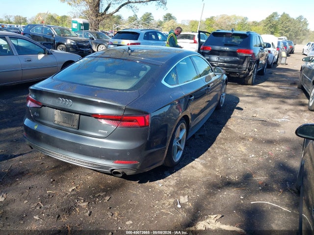 2019 Audi A5 45 Premium მანქანა იყიდება აუქციონზე, vin: WAUENCF53KA023620, აუქციონის ნომერი: 45072085